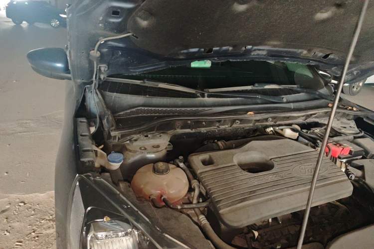 Used Ford Escape 2020 EcoBoost 245 Two-Wheel Drive Smart & Enjoyment Model Engine Bay Right