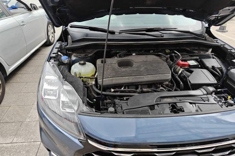 Used Ford Escape 2020 EcoBoost 245 Two-Wheel Drive Smart & Enjoyment Model Engine Bay Right