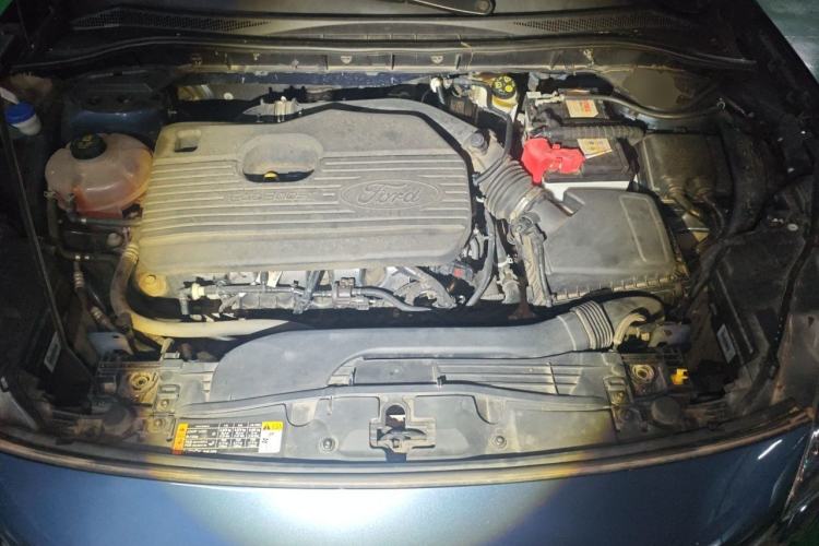 Used Ford Escape 2020 EcoBoost 245 4x4 Enjoyment Model Engine Bay