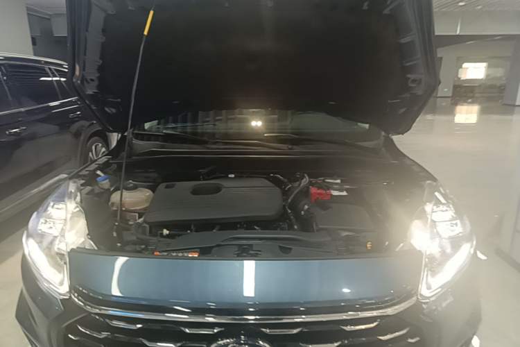 Used Ford Escape 2020 EcoBoost 245 Two-Wheel Drive Smart & Enjoyment Model Engine Bay