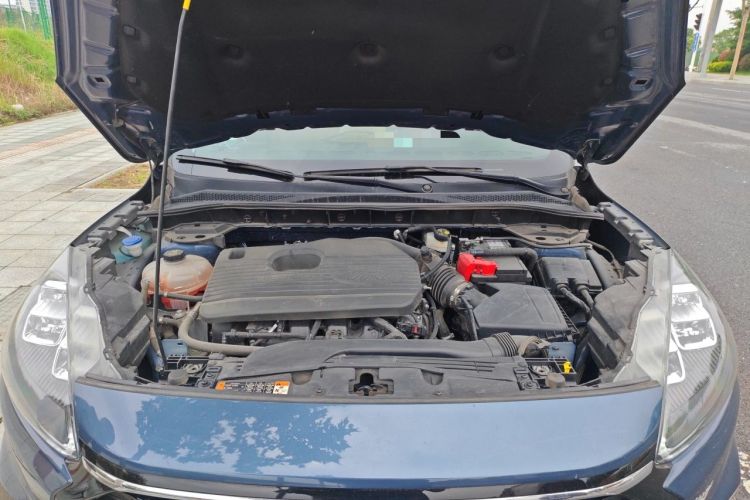 Used Ford Escape 2020 EcoBoost 245 Four-Wheel Drive Luxury Edition Engine Bay