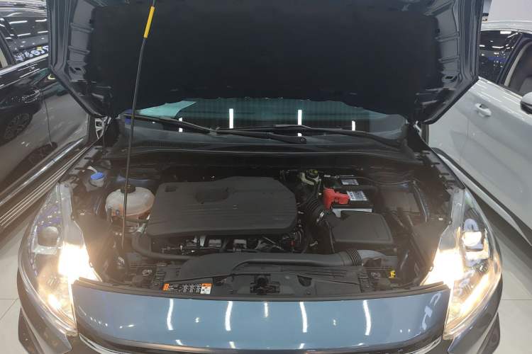 Used Ford Escape 2020 EcoBoost 245 Two-Wheel Drive Smart & Enjoyment Model Engine Bay