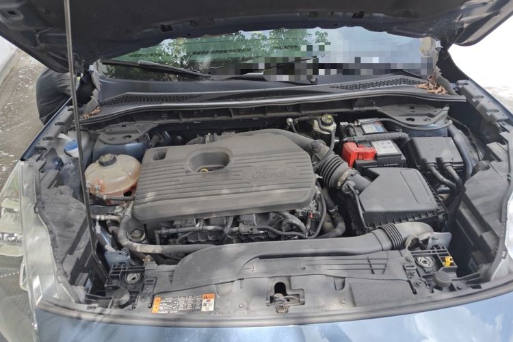 Used Ford Escape 2020 EcoBoost 245 Four-Wheel Drive Luxury Edition Engine Bay