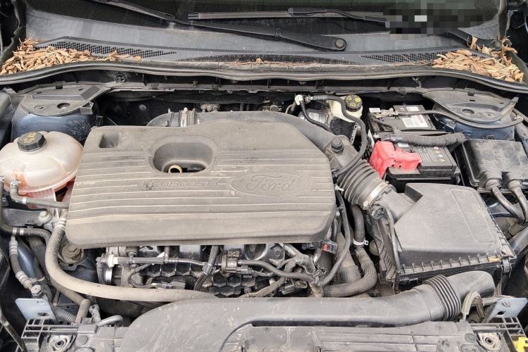 Used Ford Escape 2020 EcoBoost 245 Four-Wheel Drive ST-LINE Deluxe Edition Engine Bay