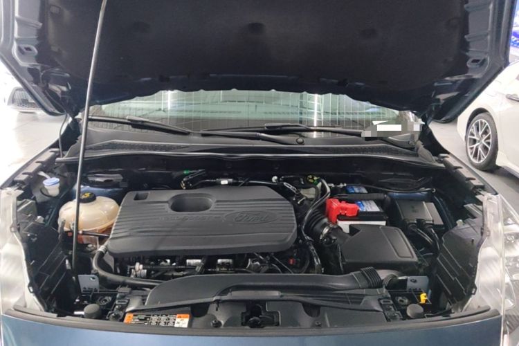 Used Ford Escape 2020 EcoBoost 245 Four-Wheel Drive Titanium Edition Engine Bay