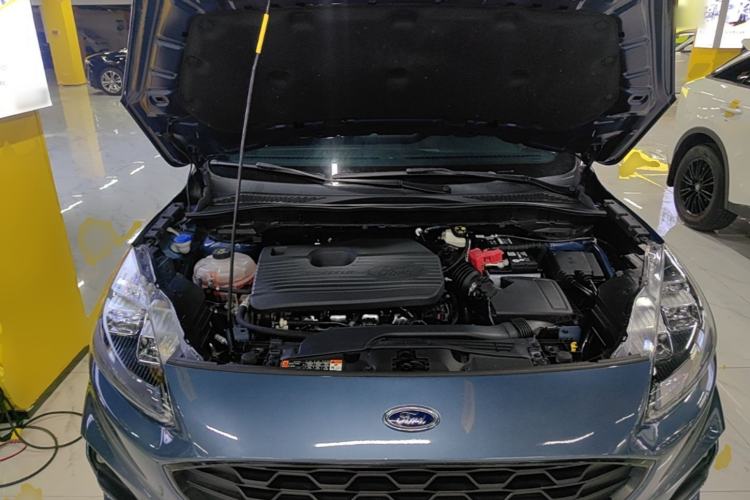 Used Ford Escape 2020 EcoBoost 245 Four-Wheel Drive ST-LINE Deluxe Edition Engine Bay