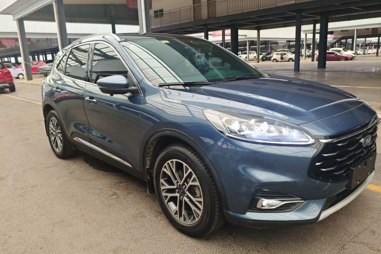 Used Ford Escape 2020 EcoBoost 245 Two-Wheel-Drive Titanium Edition Exterior 2