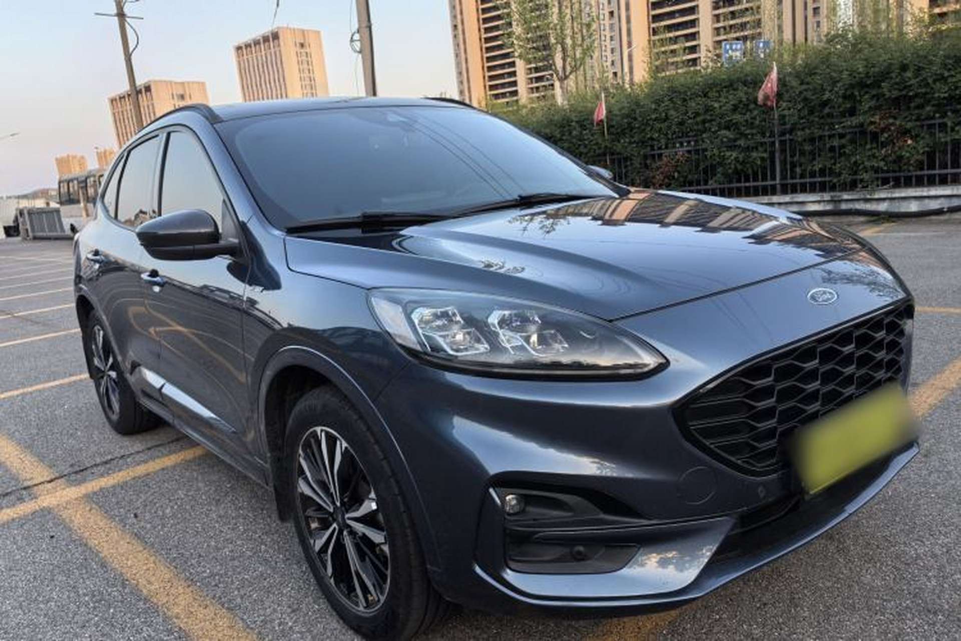 Used Ford Escape 2020 EcoBoost 245 Four-Wheel Drive ST-LINE Deluxe Edition Exterior 2
