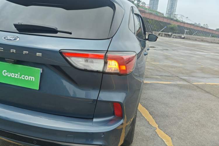 Used Ford Escape 2020 EcoBoost 245 Four-Wheel Drive ST-LINE Deluxe Edition Exterior 3