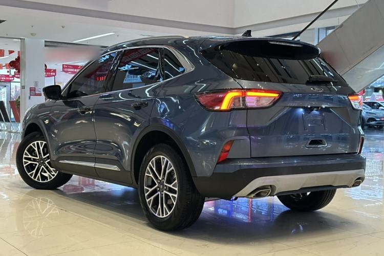Used Ford Escape 2020 EcoBoost 245 Two-Wheel-Drive Titanium Edition Exterior 3