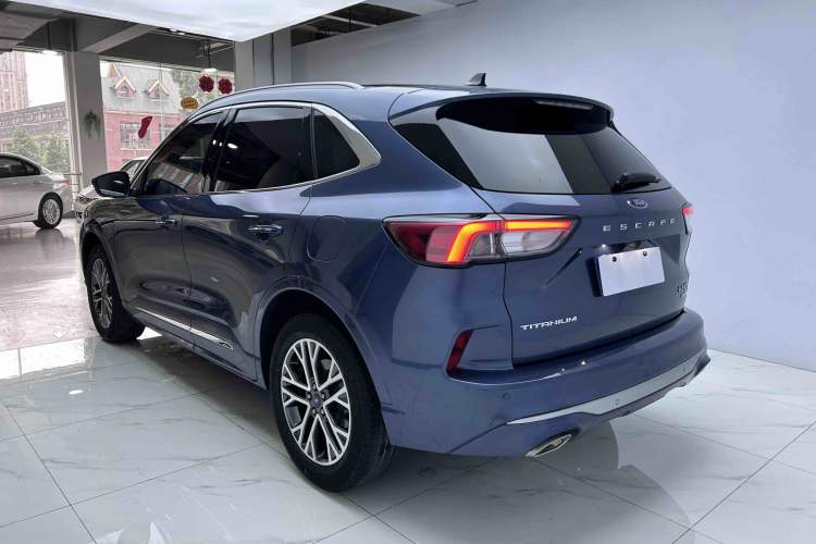 Used Ford Escape 2020 EcoBoost 245 Two-Wheel Drive Smart & Enjoyment Model Exterior 4