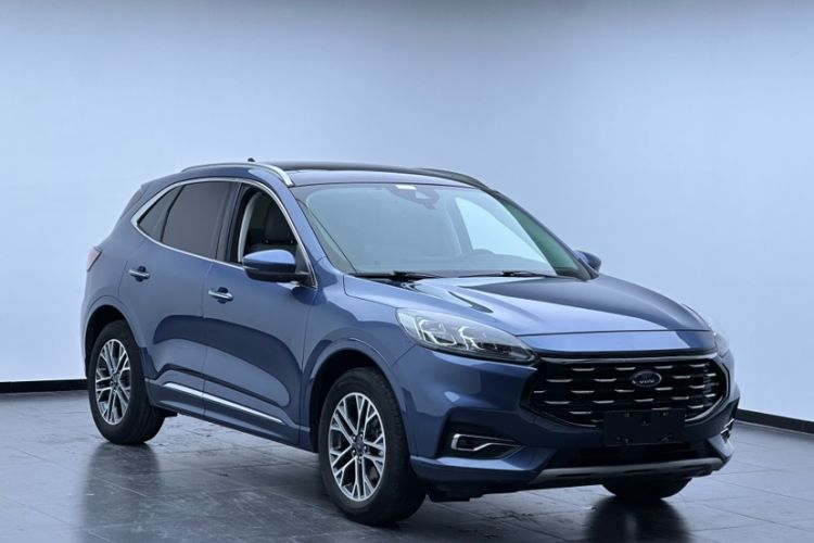 Used Ford Escape 2020 EcoBoost 245 Four-Wheel Drive Luxury Edition Exterior 4