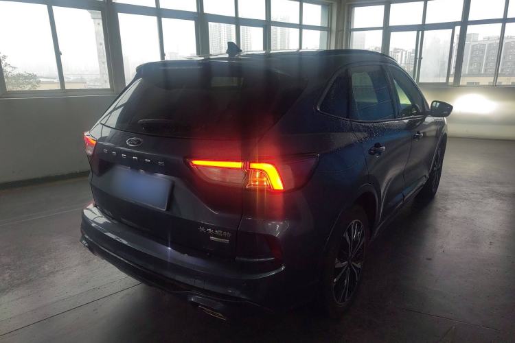 Used Ford Escape 2020 EcoBoost 245 Four-Wheel Drive ST-LINE Deluxe Edition Exterior 5