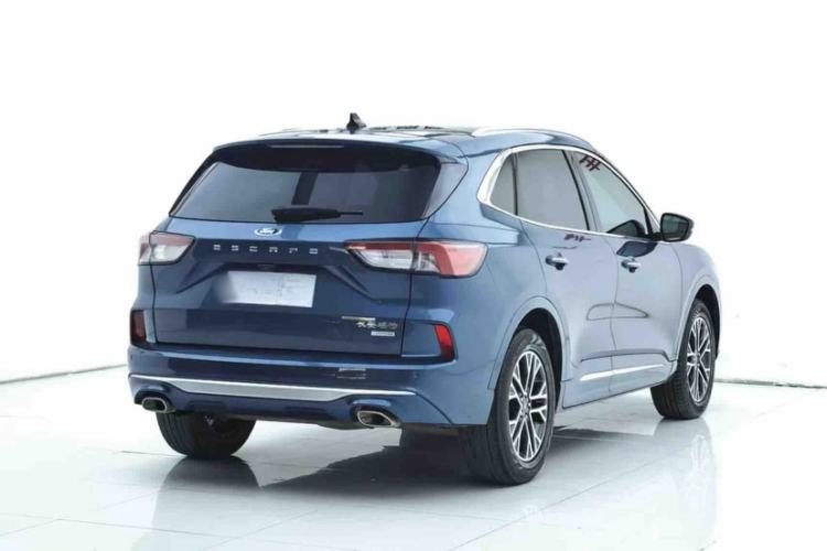 Used Ford Escape 2020 EcoBoost 245 Four-Wheel Drive Luxury Edition Exterior 7