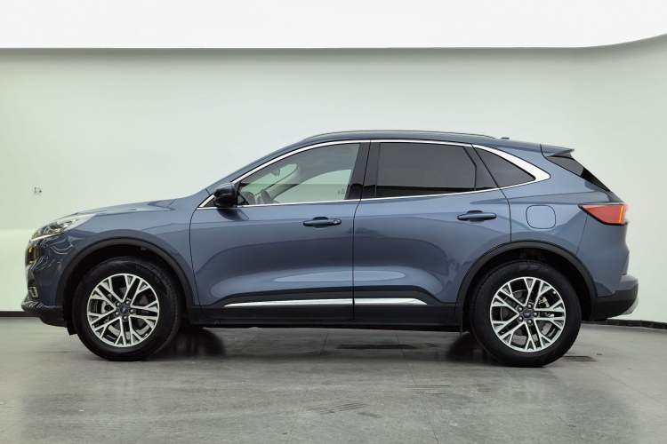 Used Ford Escape 2020 EcoBoost 245 Four-Wheel Drive Titanium Edition Exterior 7