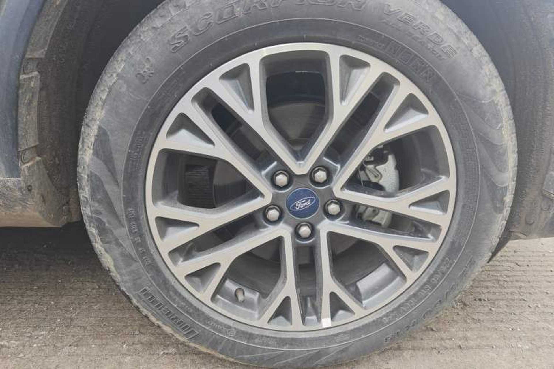 Used Ford Escape 2020 EcoBoost 245 Two-Wheel-Drive Titanium Edition Exterior 7