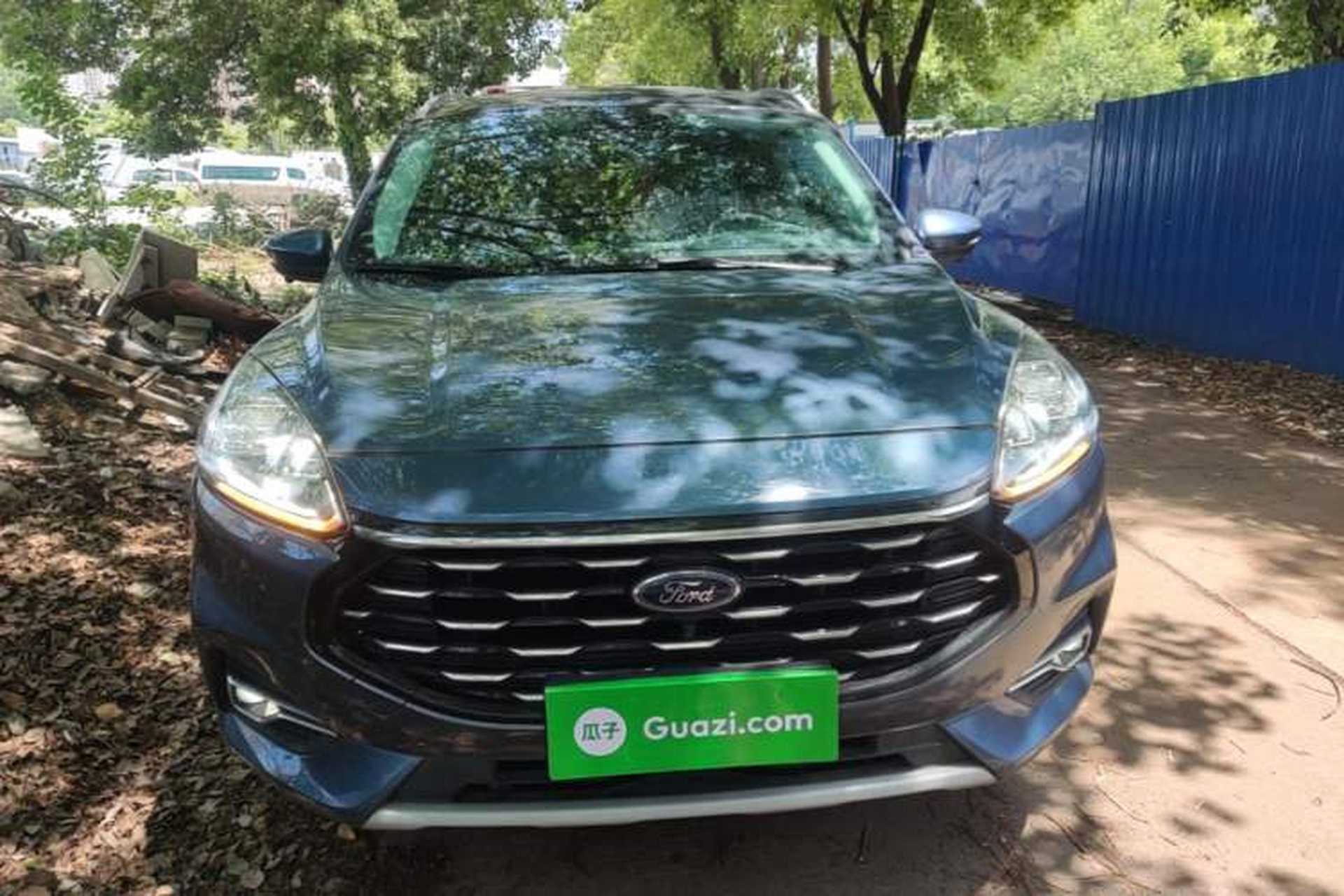 Used Ford Escape 2020 EcoBoost 245 Two-Wheel-Drive Titanium Edition Front