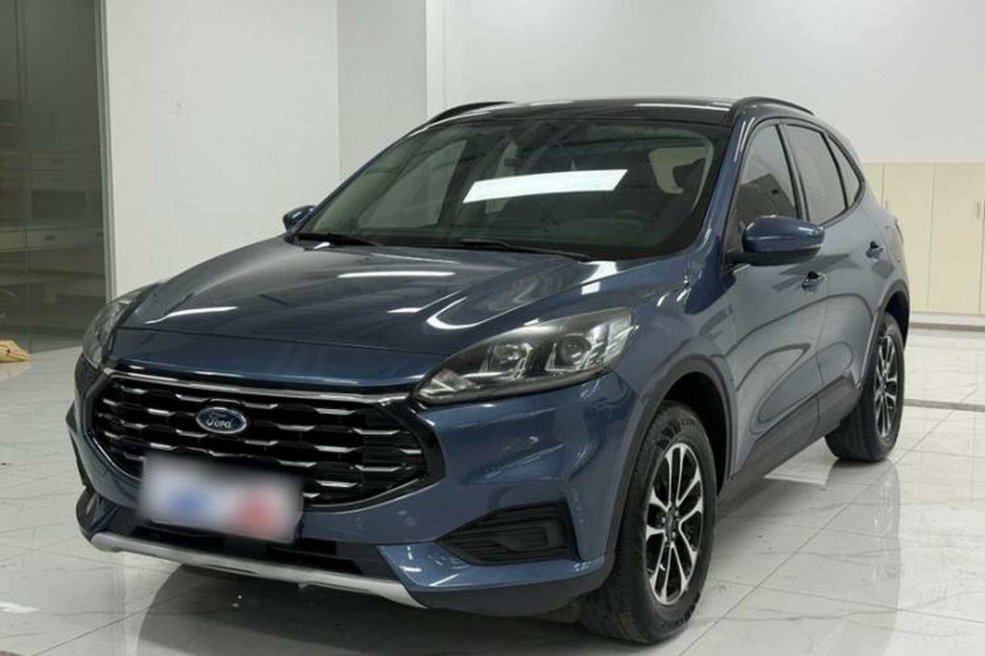 Used Ford Escape 2020 EcoBoost 245 Two-Wheel-Drive Comfort Edition Front Left 45 Deg