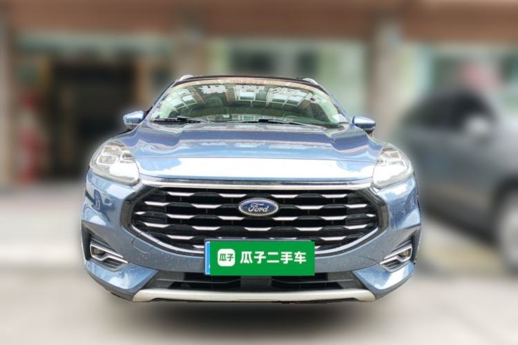 Used Ford Escape 2020 EcoBoost 245 Two-Wheel-Drive Titanium Edition Front