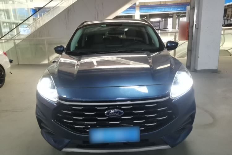 Used Ford Escape 2020 EcoBoost 245 Two-Wheel-Drive Comfort Edition Front