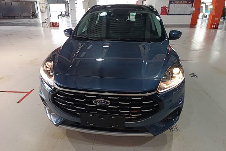 Used Ford Escape 2020 EcoBoost 245 Two-Wheel-Drive Comfort Edition Front