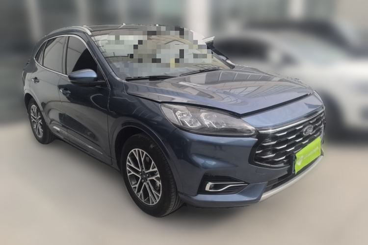 Used Ford Escape 2020 EcoBoost 245 Four-Wheel Drive Luxury Edition Front Right 45 Deg