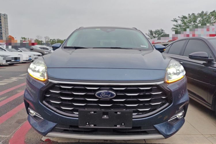 Used Ford Escape 2020 EcoBoost 245 Four-Wheel Drive Luxury Edition Front