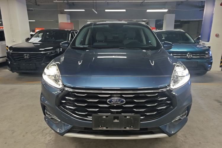 Used Ford Escape 2020 EcoBoost 245 Two-Wheel-Drive Titanium Edition Front