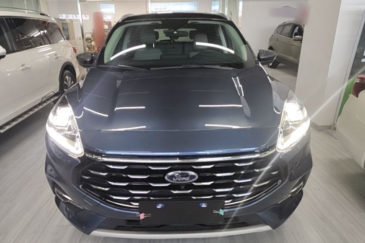 Used Ford Escape 2020 EcoBoost 245 Two-Wheel-Drive Titanium Edition Front