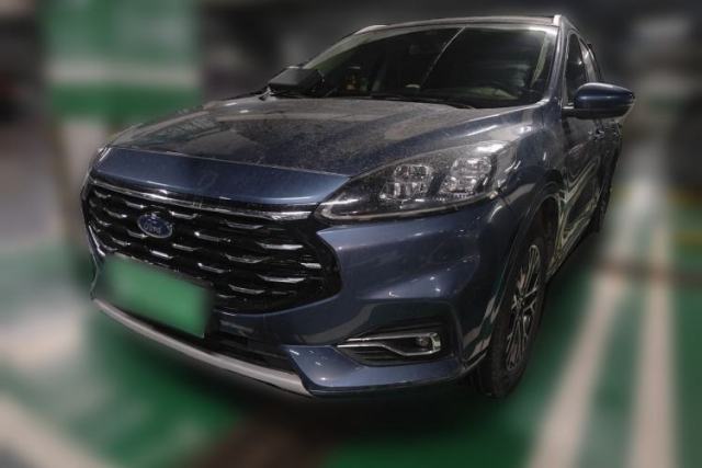 Used Ford Escape 2020 EcoBoost 245 Four-Wheel Drive Luxury Edition