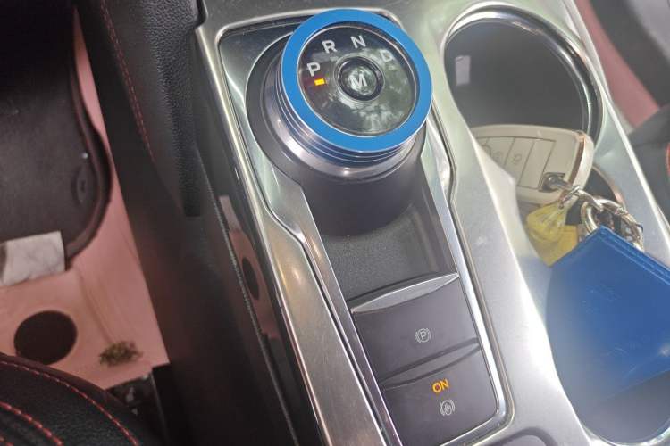Used Ford Escape 2020 EcoBoost 245 Four-Wheel Drive ST-LINE Deluxe Edition Gear Lever