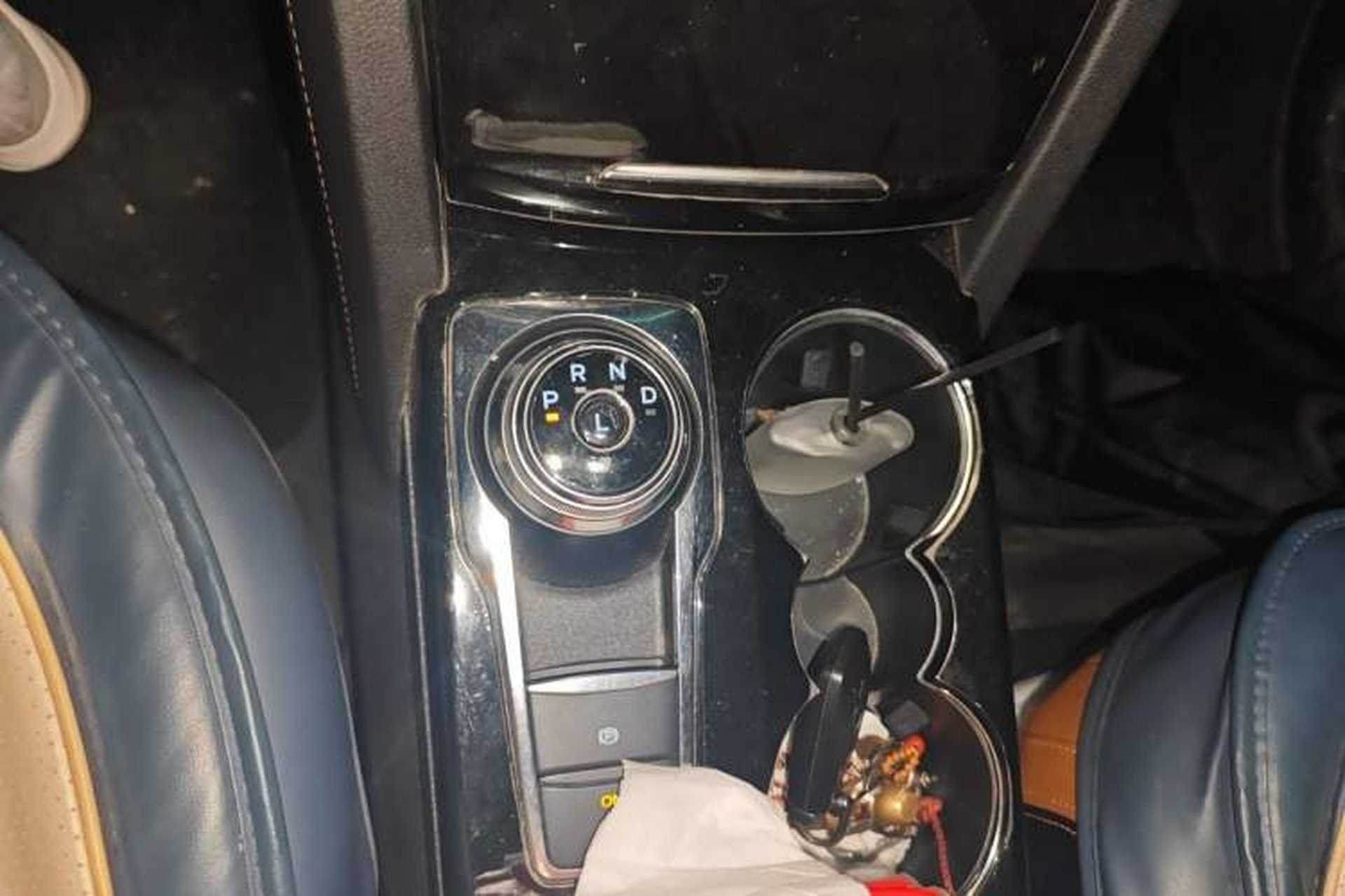 Used Ford Escape 2020 EcoBoost 245 Two-Wheel-Drive Titanium Edition Gear Lever