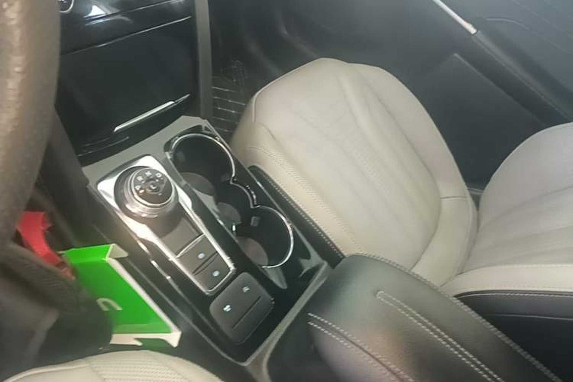 Used Ford Escape 2020 EcoBoost 245 Two-Wheel Drive Smart & Enjoyment Model Gear Lever