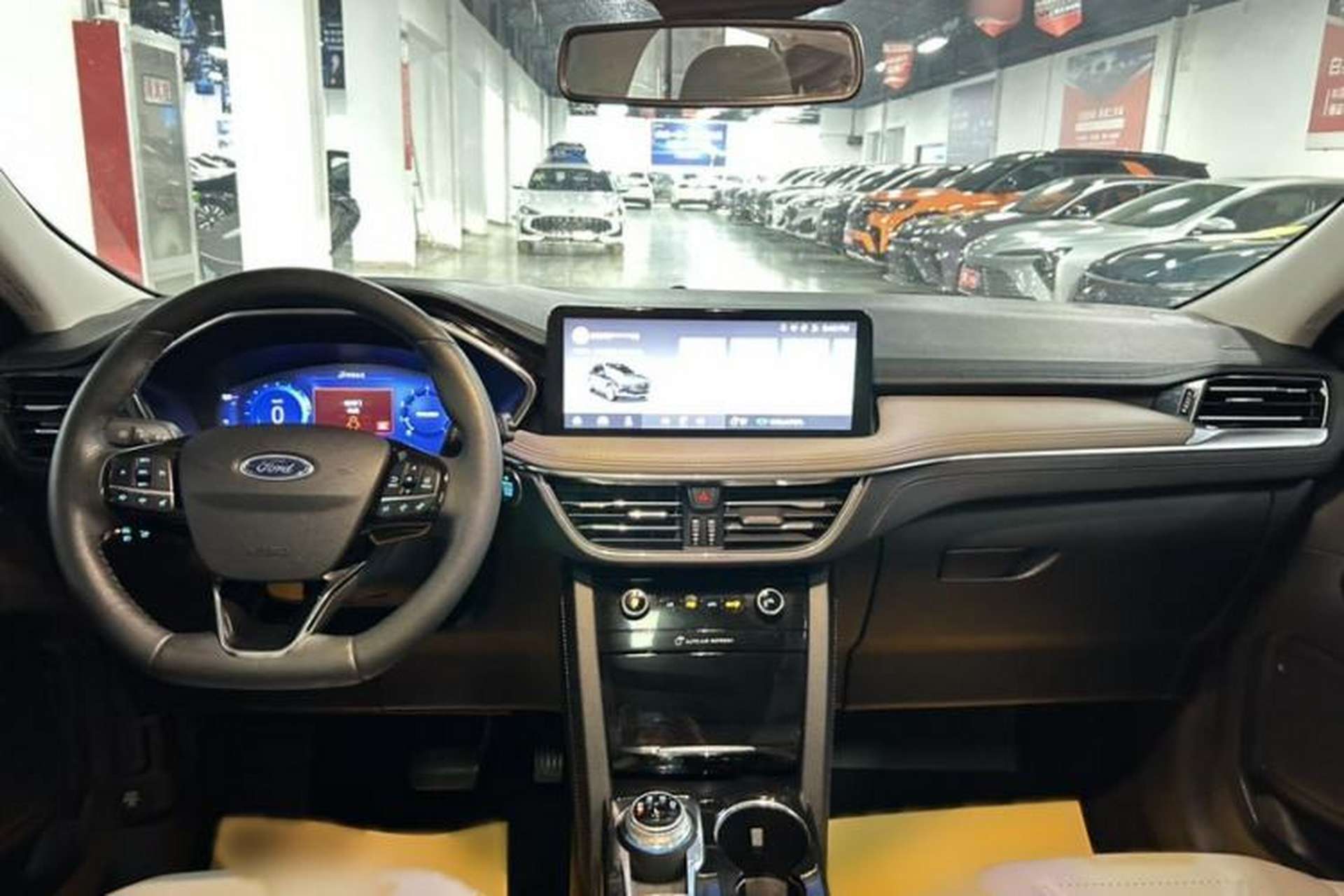 Used Ford Escape 2020 EcoBoost 245 Four-Wheel Drive Luxury Edition Gear Lever