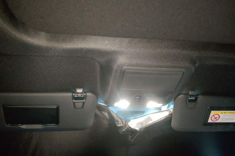 Used Ford Escape 2020 EcoBoost 245 Four-Wheel Drive ST-LINE Deluxe Edition Headliner