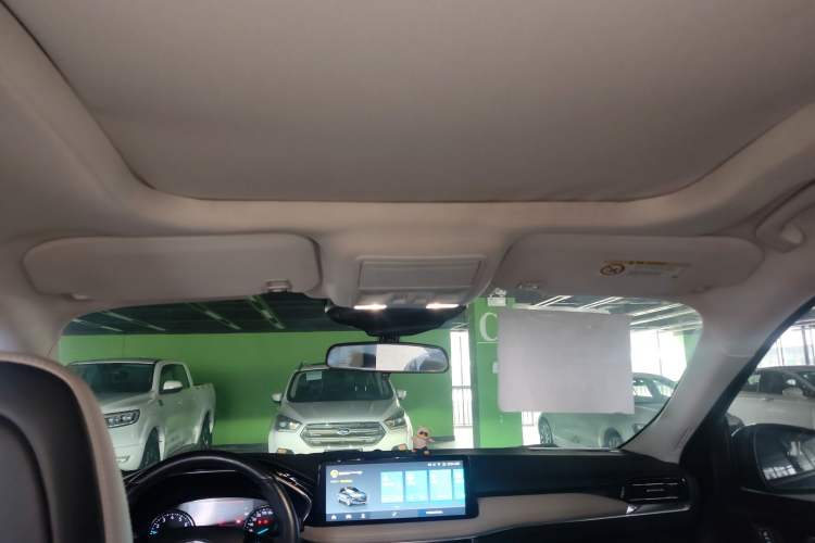 Used Ford Escape 2020 EcoBoost 245 Two-Wheel-Drive Comfort Edition Headliner