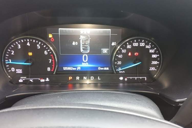Used Ford Escape 2020 EcoBoost 245 Two-Wheel-Drive Comfort Edition Instrument Cluster