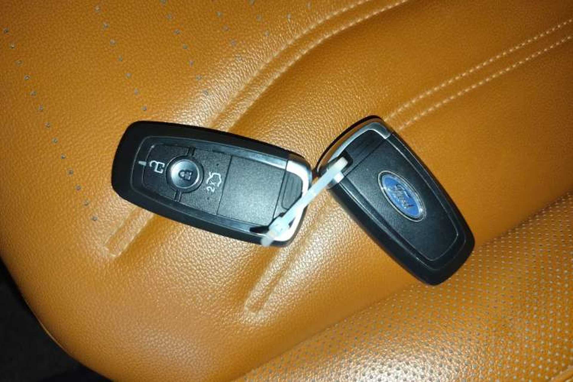 Used Ford Escape 2020 EcoBoost 245 Two-Wheel-Drive Titanium Edition Interior 1