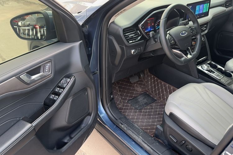 Used Ford Escape 2020 EcoBoost 245 Two-Wheel Drive Smart & Enjoyment Model Interior 1