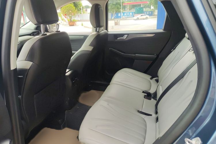 Used Ford Escape 2020 EcoBoost 245 Two-Wheel-Drive Comfort Edition Interior 1