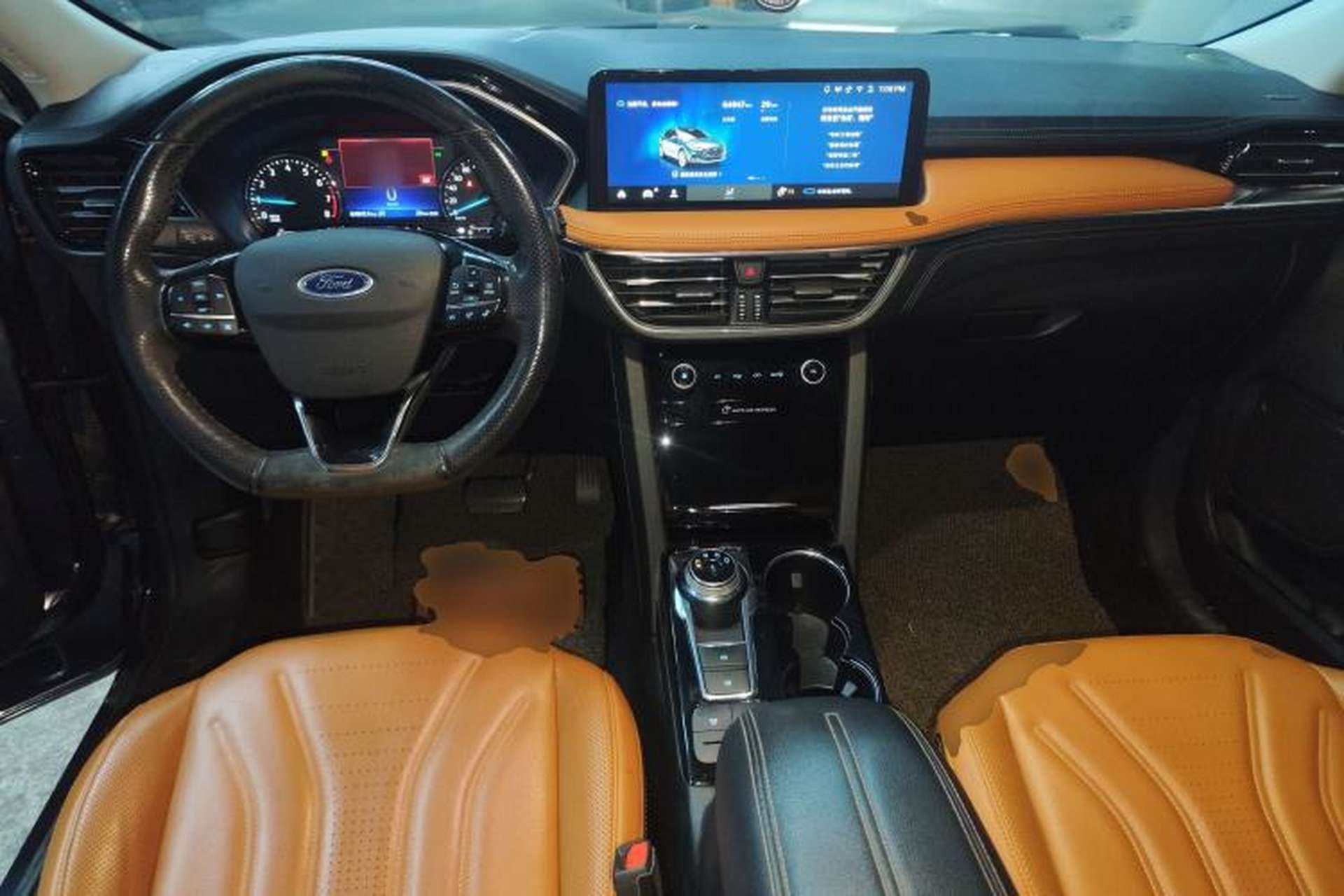 Used Ford Escape 2020 EcoBoost 245 Two-Wheel-Drive Titanium Edition Interior 2