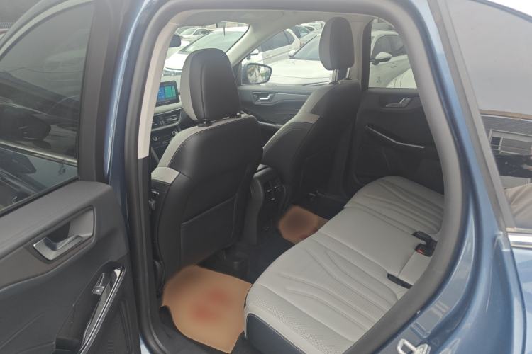 Used Ford Escape 2020 EcoBoost 245 Two-Wheel Drive Smart & Enjoyment Model Interior 2