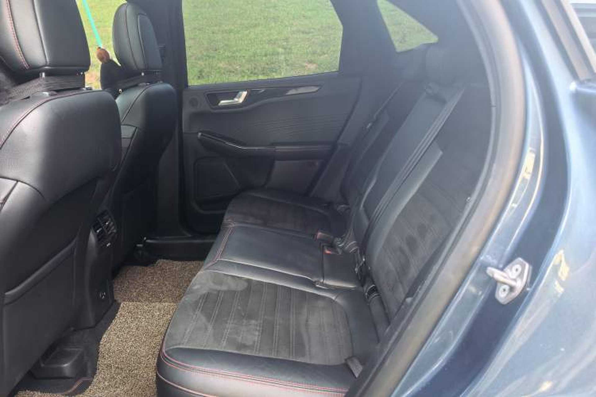 Used Ford Escape 2020 EcoBoost 245 Four-Wheel Drive ST-LINE Deluxe Edition Interior 2
