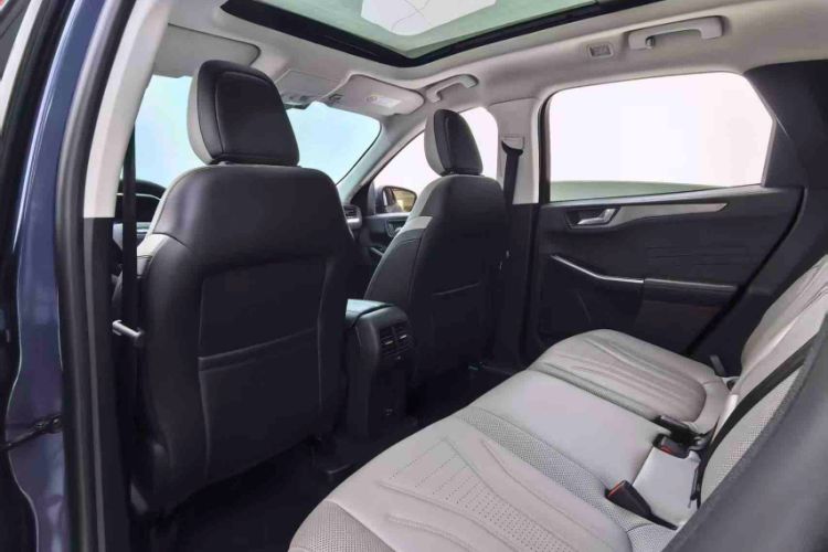 Used Ford Escape 2020 EcoBoost 245 Four-Wheel Drive Luxury Edition Interior 3