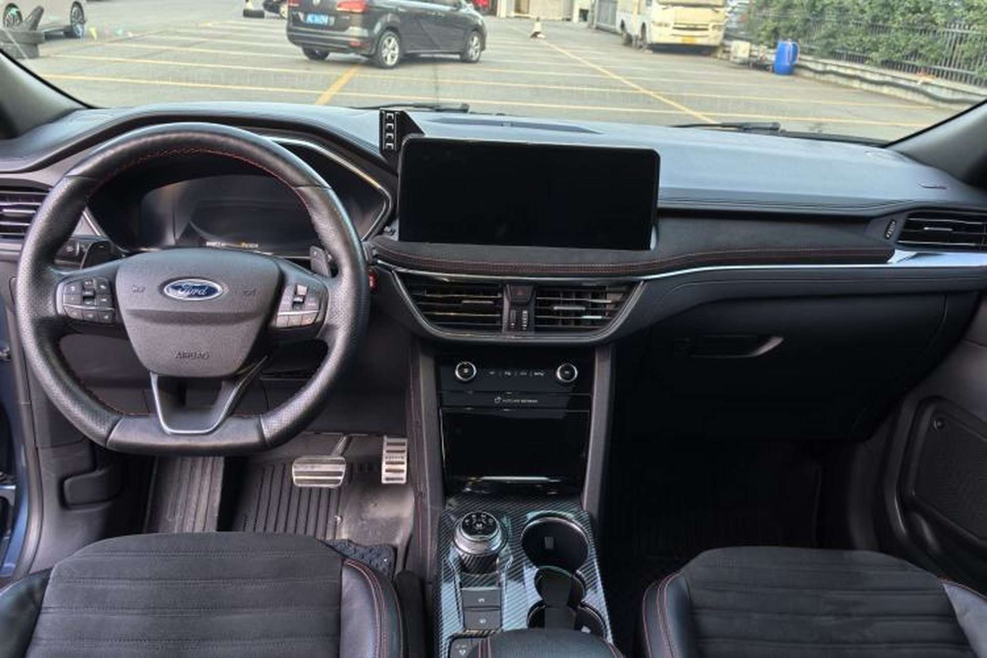 Used Ford Escape 2020 EcoBoost 245 Four-Wheel Drive ST-LINE Deluxe Edition Interior 3
