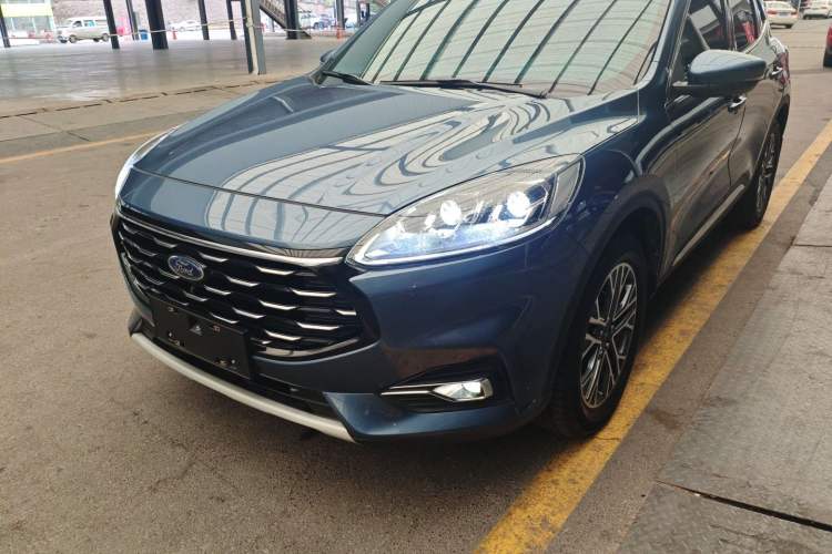 Used Ford Escape 2020 EcoBoost 245 Two-Wheel-Drive Titanium Edition Left Front Headlight