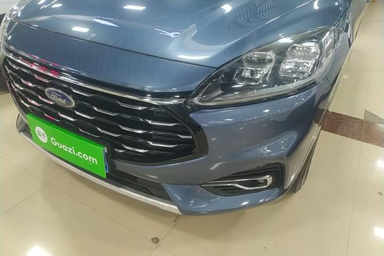 Used Ford Escape 2020 EcoBoost 245 Two-Wheel Drive Smart & Enjoyment Model Left Front Headlight