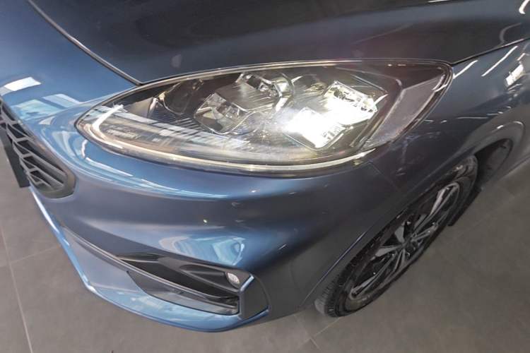 Used Ford Escape 2020 EcoBoost 245 Four-Wheel Drive ST-LINE Deluxe Edition Left Front Headlight