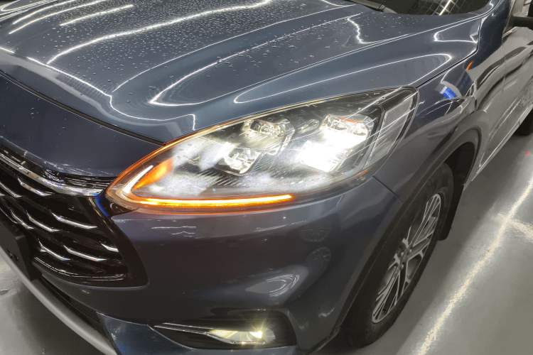 Used Ford Escape 2020 EcoBoost 245 Four-Wheel Drive Titanium Edition Left Front Headlight