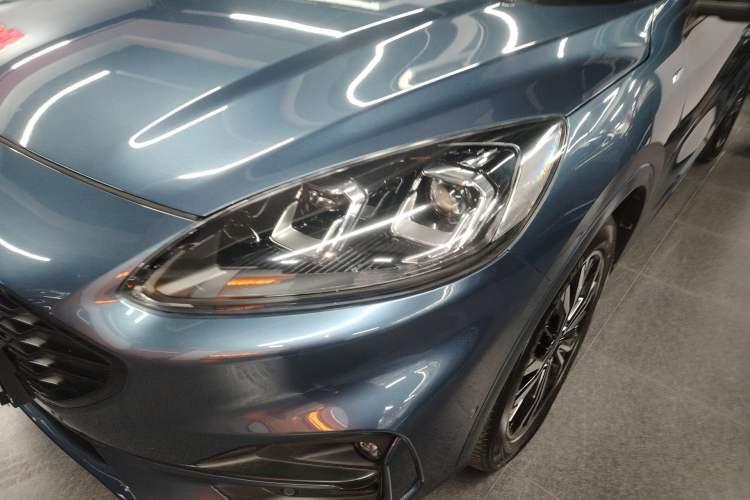 Used Ford Escape 2020 EcoBoost 245 Four-Wheel Drive ST-LINE Deluxe Edition Left Front Headlight